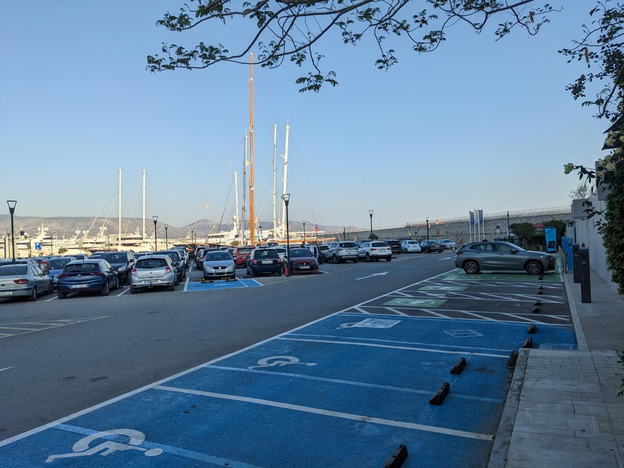 شقة Harbor View Haven بيرايوس المظهر الخارجي الصورة